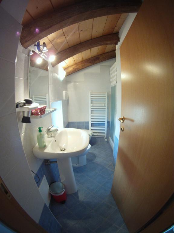 Al Campo Di Sotto Bed & Breakfast Buia Zimmer foto